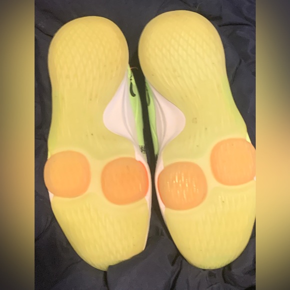 LIME GREEN NIKE LEBRONS - Picture 3 of 4